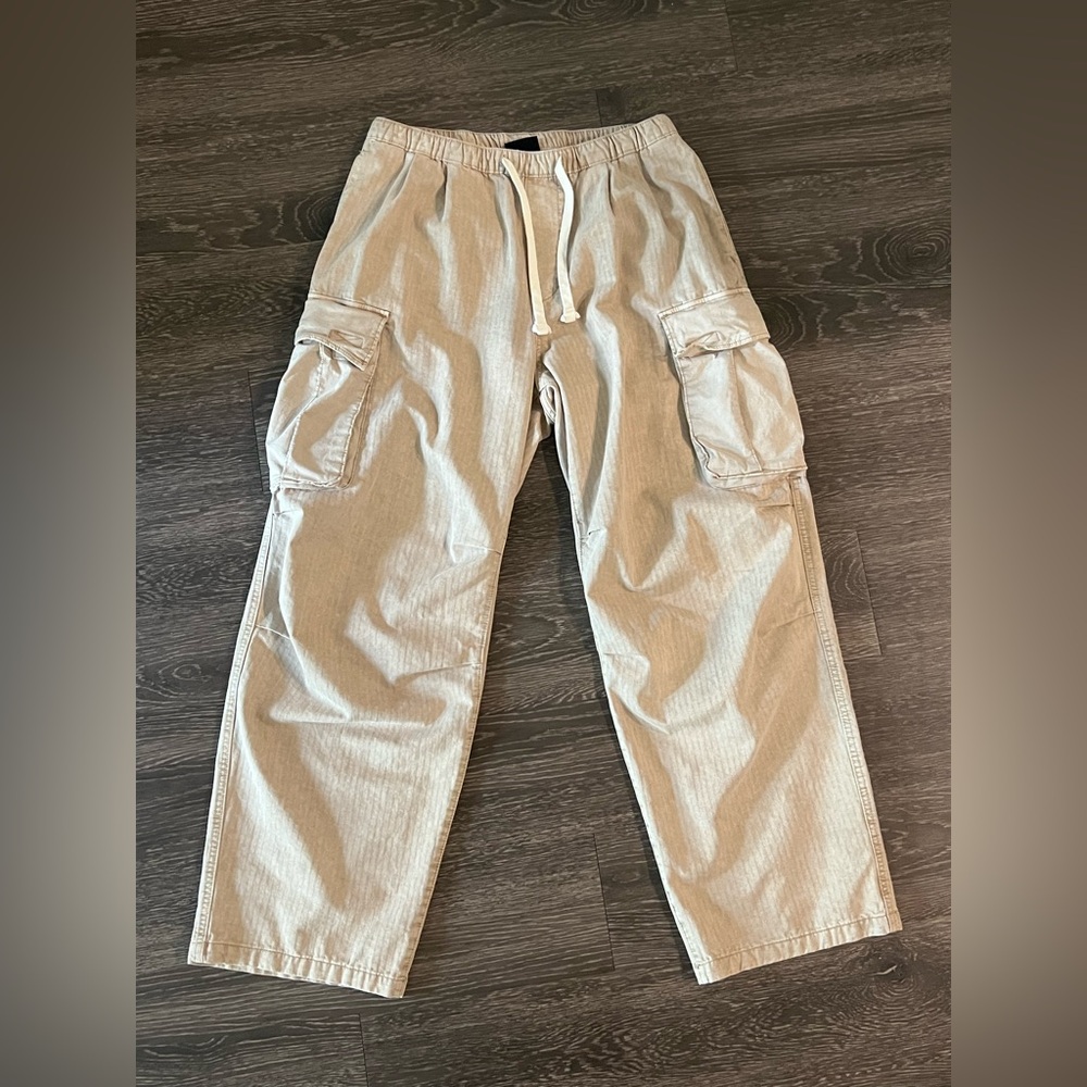 Men's Textured Stripe Tan Cargo Pants